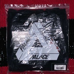 Palace Tri-crib black (with stock x tags and card)